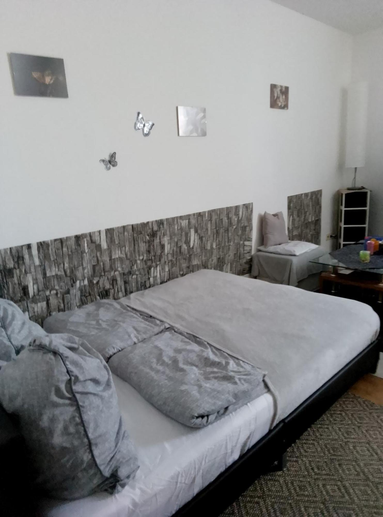 Studiowohnung, Neu Renoviert, Zentrale Lage Saarlouis Luaran gambar